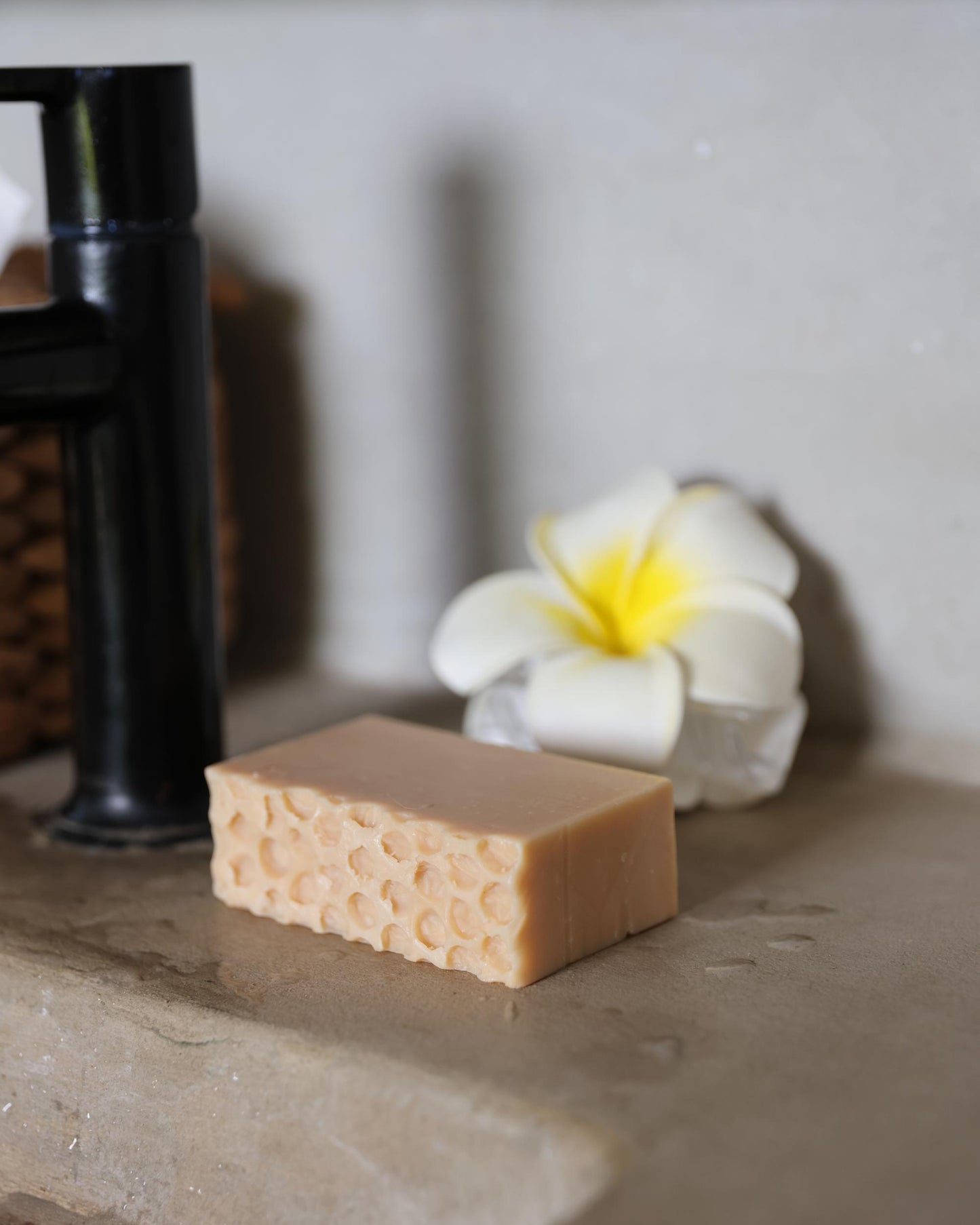 Douceur d'abeille | Savon au Miel